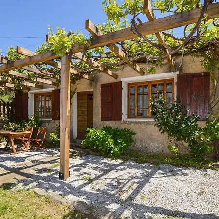 1 Bedroom Pet Friendly In Chiavari Feriehus
